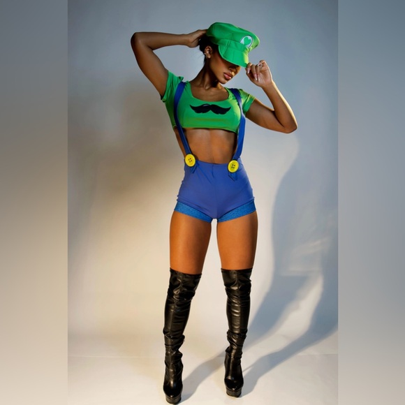 Fashion Nova- Mama Mia! Gamer Girl 3 Piece Costume Set - Green/combo - Picture 6 of 7